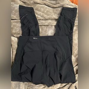 Lululemon leggings size 8